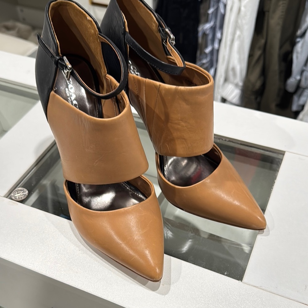 Coach Black and Tan Leather Heels